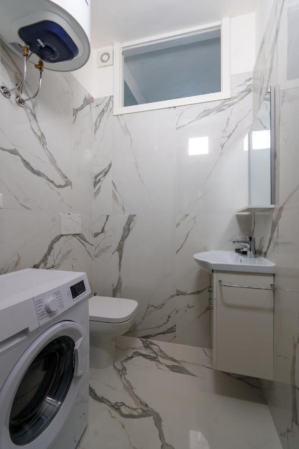 Sansiro Luxury Wi-Fi & Netflix Apartment มิลาน ภายนอก รูปภาพ